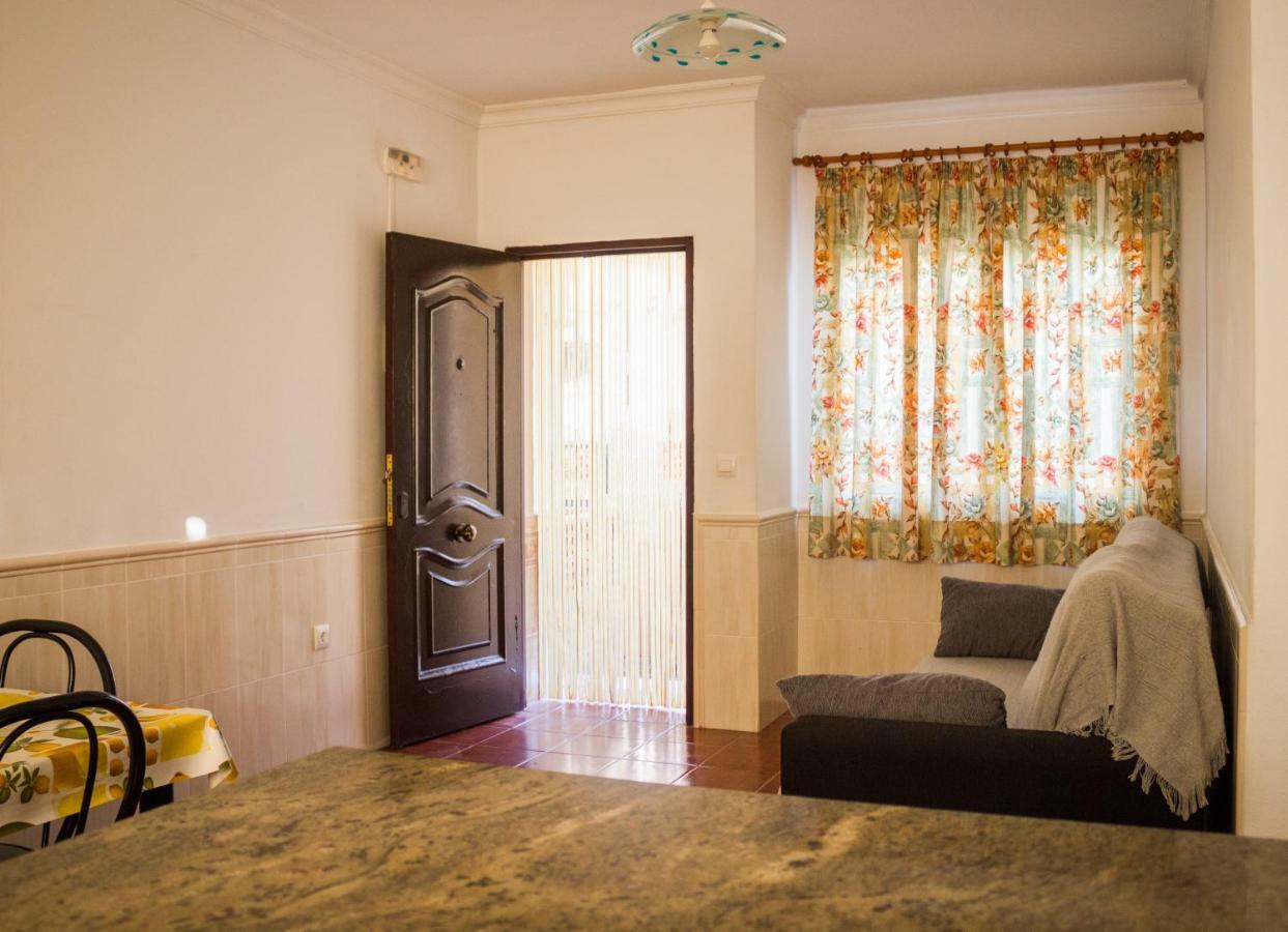 Apartamentos Bellavista Bolonia Luaran gambar
