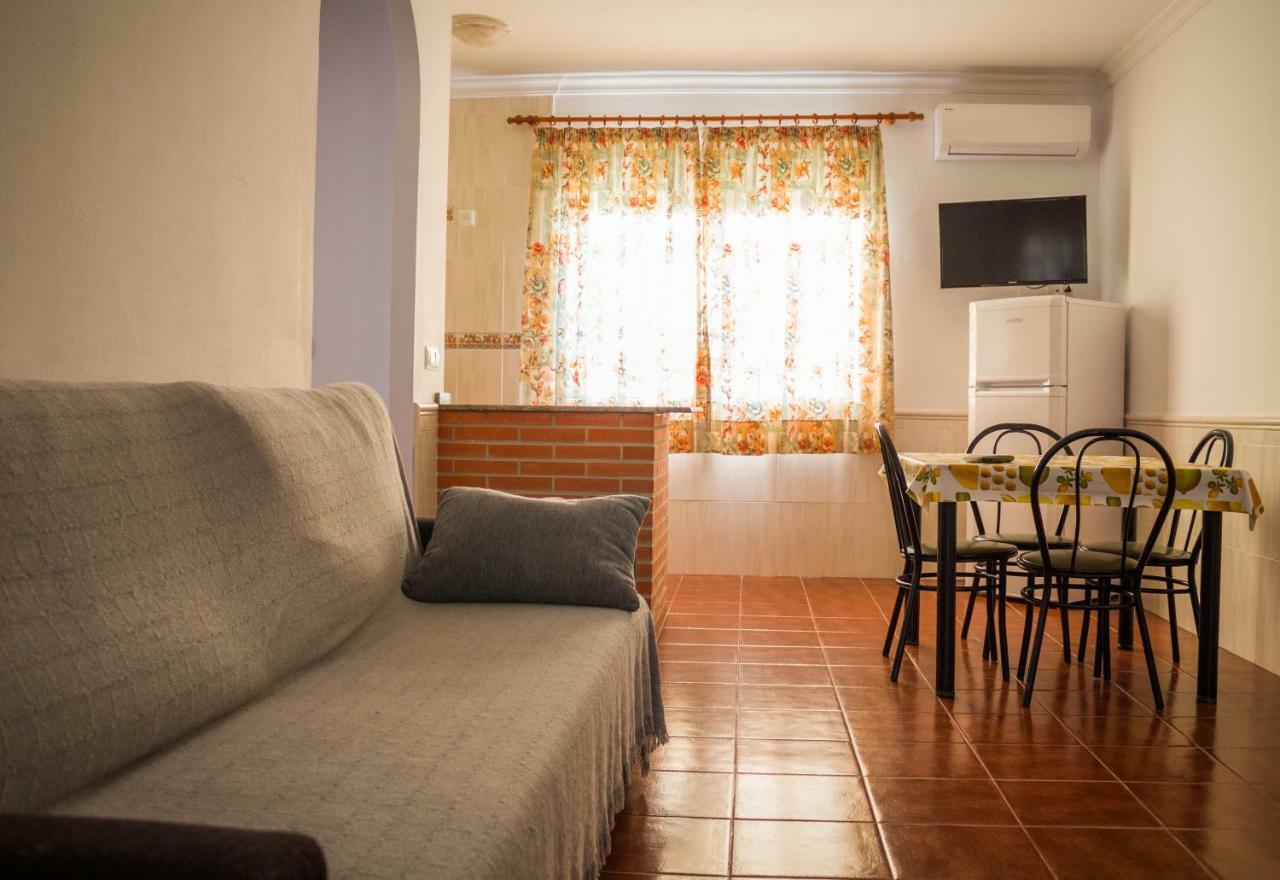 Apartamentos Bellavista Bolonia Luaran gambar