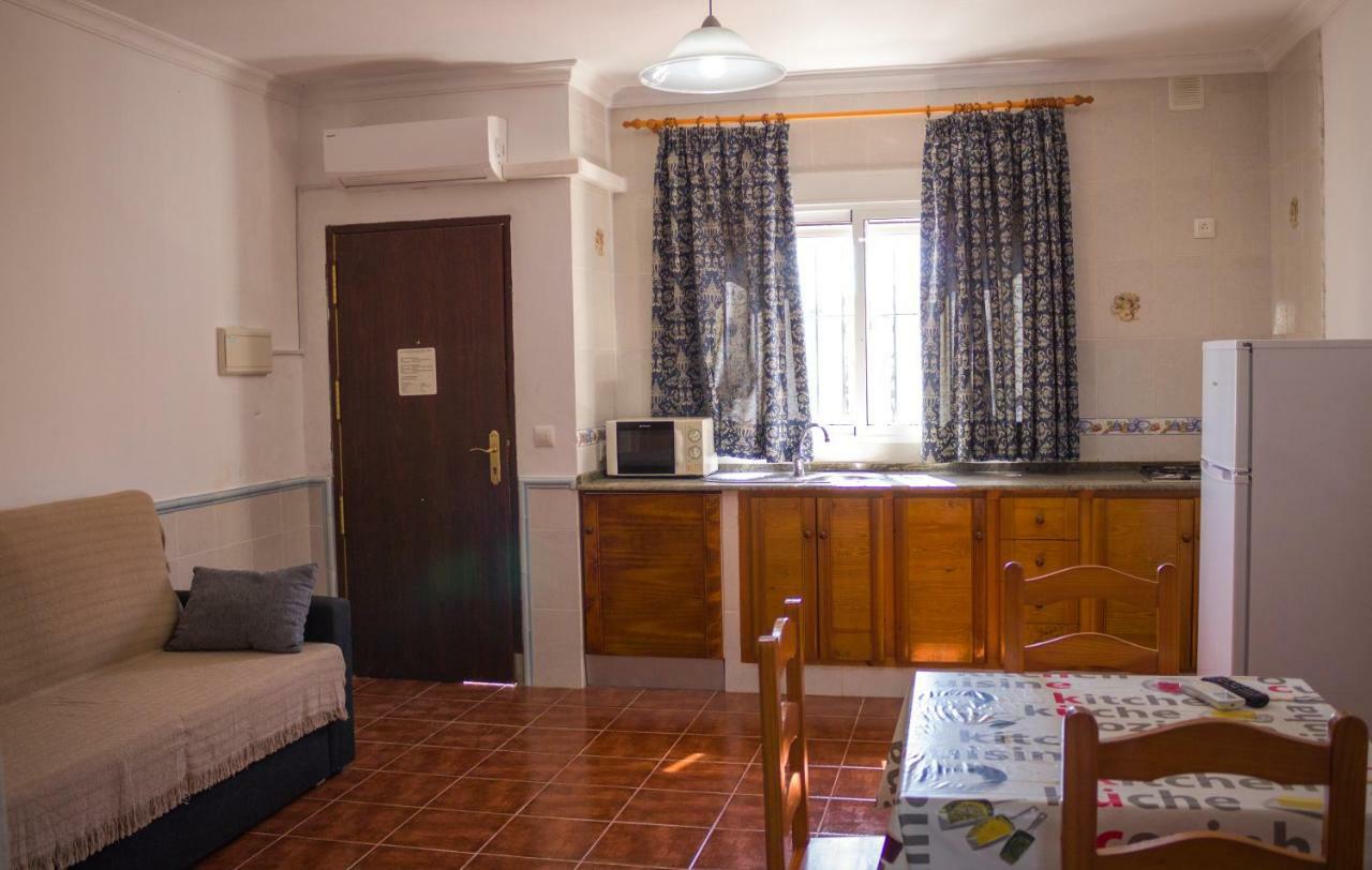 Apartamentos Bellavista Bolonia Luaran gambar